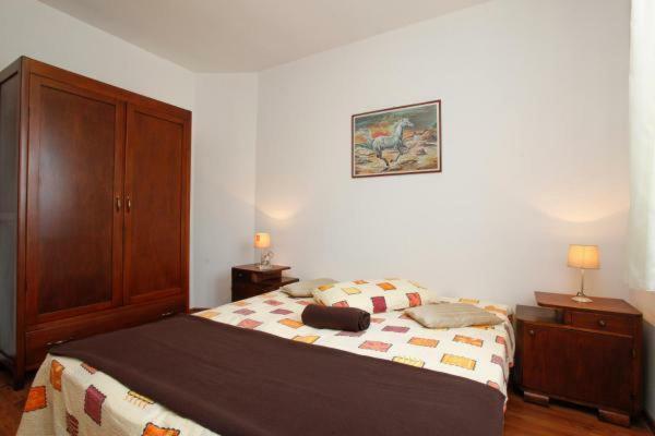 Apartment Piranesi With A Parking Space Pula Exterior foto
